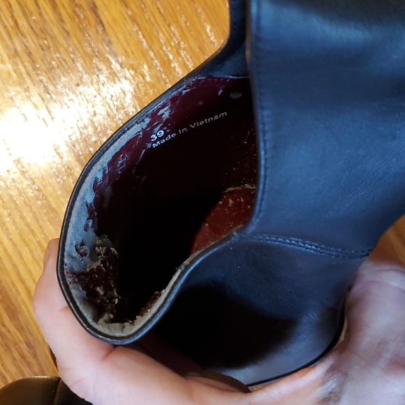 Vintage Aldo booties. Size 39, soft black leather, crazy cute heel shape. - Picture 14 of 14